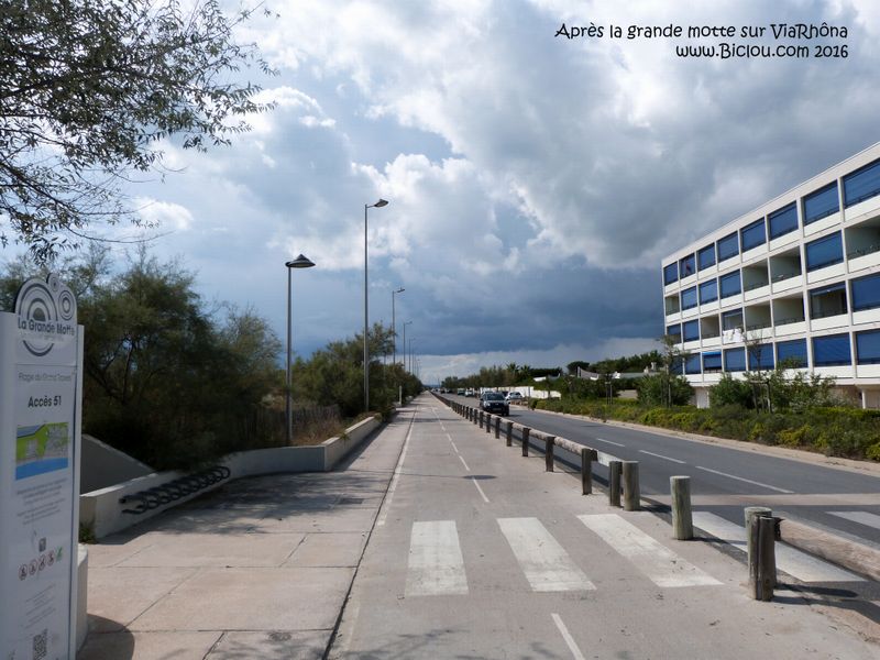 Piste presque cyclable de la Grande motte vers Agde (pas de balisage)