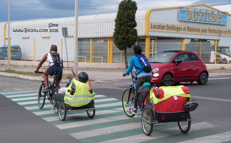 Sète : Encore un couple de sacochards avec femme et enfants