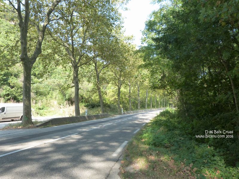 La D86 entre Baix et Cruas