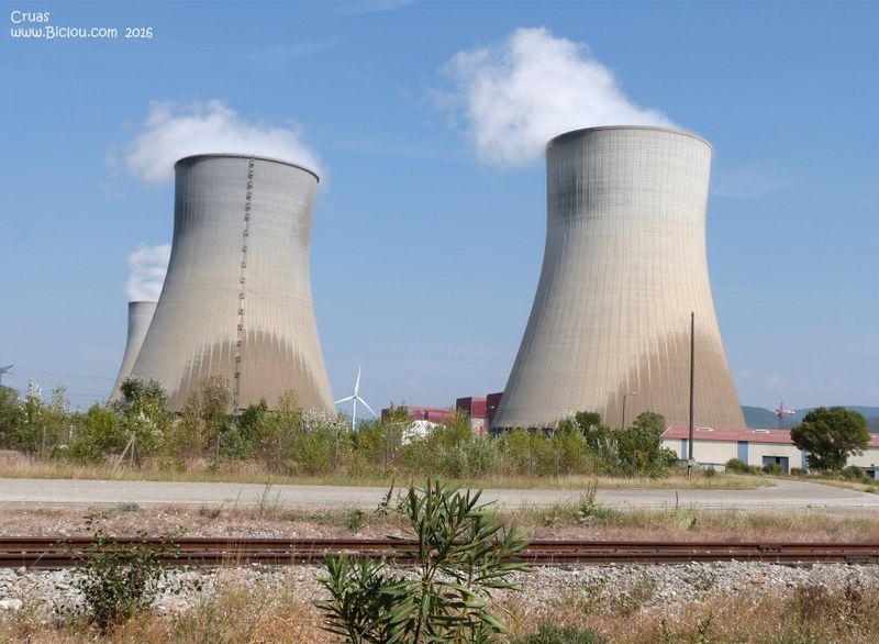 Depuis ViaRhôna claudio admire les Fumeroles de Cruas