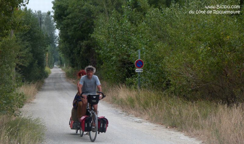 Encore des sacochards sur ViaRhôna en 2016 , en tandem cette fois ci ..