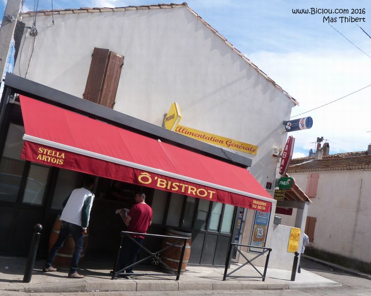 Un bistrot à Mas Thibert