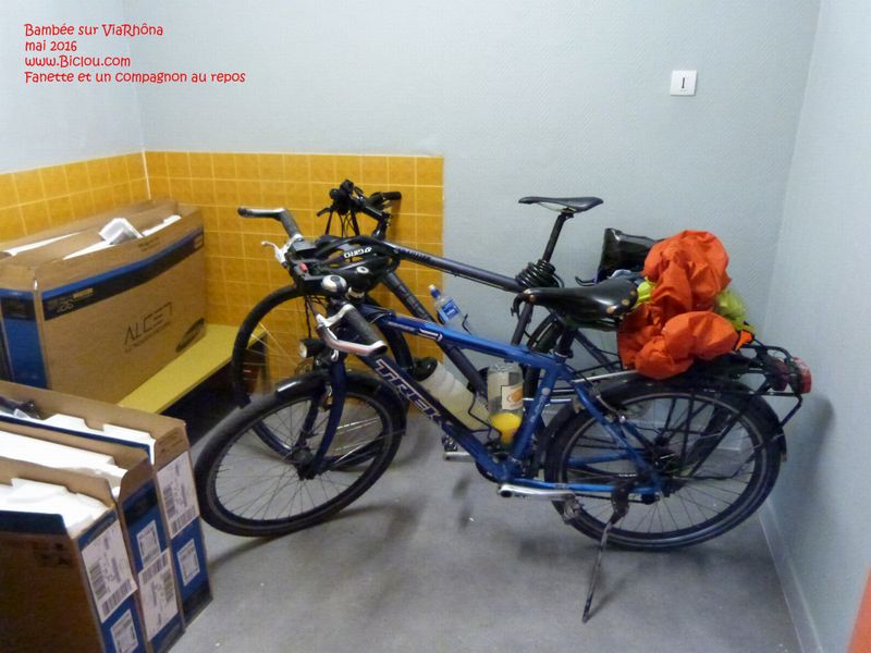 Les hôteliers se mettent aux garages à vélos comme ici à Morestel