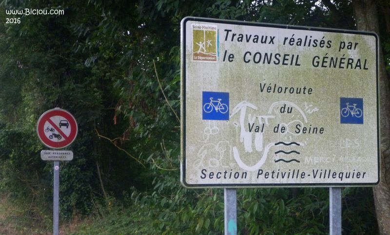 Panneau travaux véloroute du Val de Seine conseil général de Seine 2016