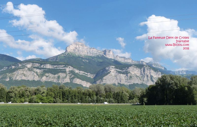 La fameuse Dent de Crolles, impossible de la, rater depuis ViaPreAlpina