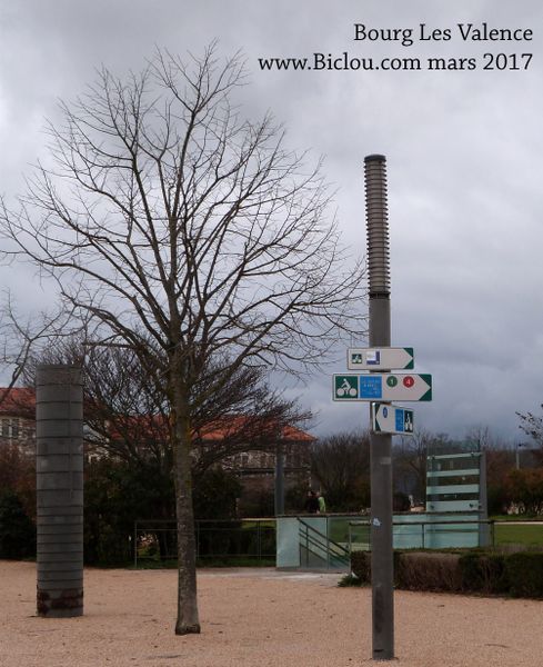 Le balisage ViaRhôna centre ville de Valence fait cause commune avc Drôme à vélo