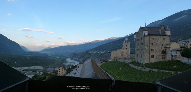 Vue de Leuk Hôtel Schlosshotel