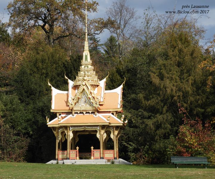 Temple Thai , du côté de Lausanne