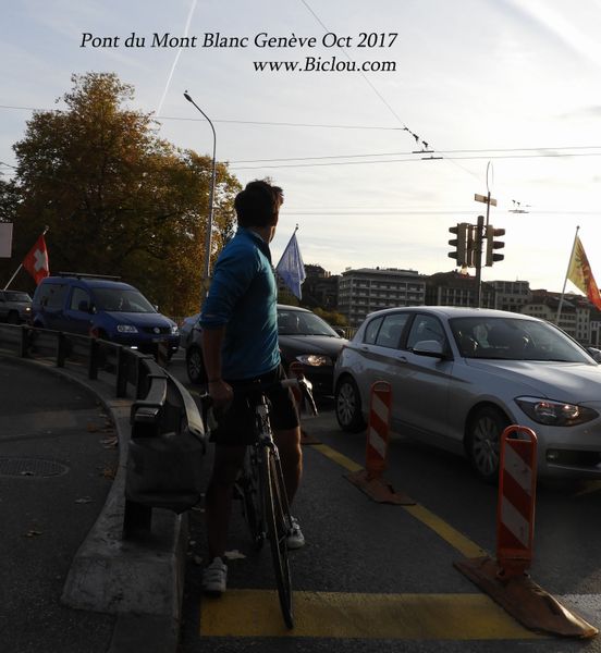Essai piste cyclable Pont du Mont Blanc Genève Oct 2017