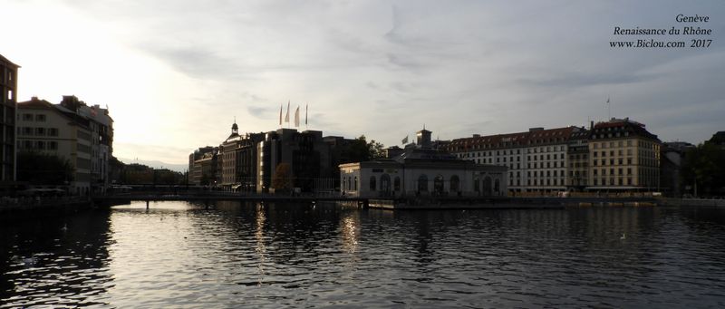 Le Rhône à Genève juste après le pont du Mont Blanc