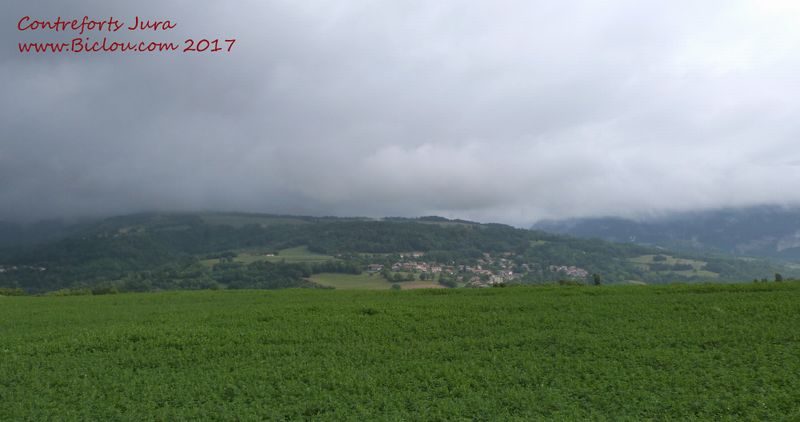 Les contreforts du Jura