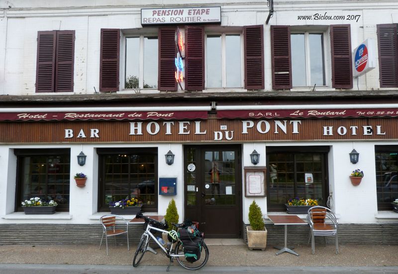 Etape à l'hôtel du pont (les Andelys)