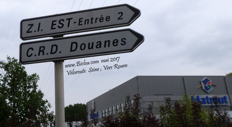 Pont de repère : ZI de st etienne du Rouvray, pour la vélo-route du Val de Seine en 2017