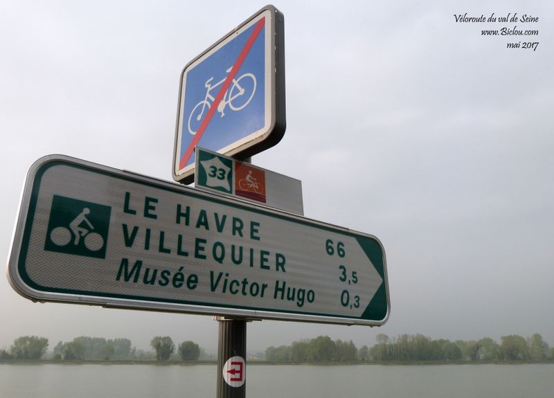 Sur la vélo-route dite V 33 Val de Seine, Rouen le Havre pas loin ..