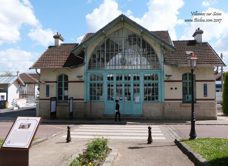 Gare de Villenes sur Seine