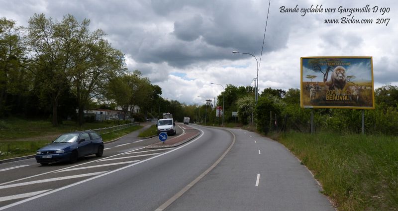 Val de Seine : Mais une voie dite cyclable apparait entre Juziers - Gargenville (2 km : exploit