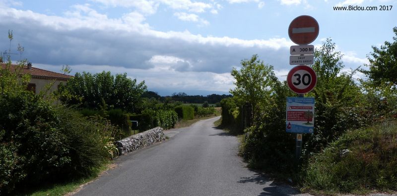 ViaRhôna peu après ChâteauBourg