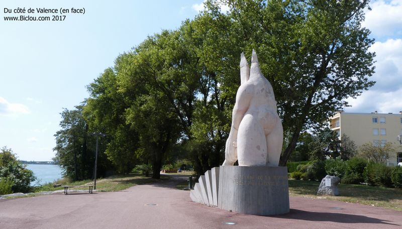 Statue sur ViaRhôna Guilherand Grange