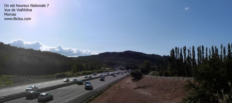 On est heureux : Autoroute A7, vue de ViaRhôna