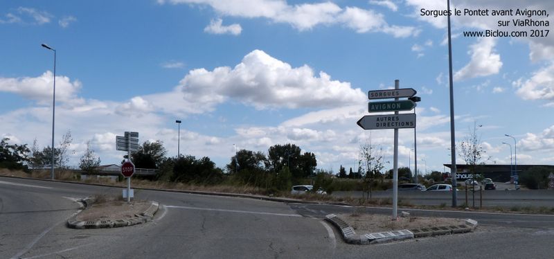 Sorgues passée, Le Pontet : pas de balises ViaRhôna, on est perdu ..