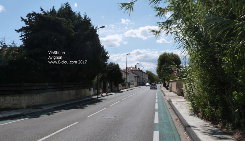 ViaRhôna, arrive en Avignon, bandes cyclables ..