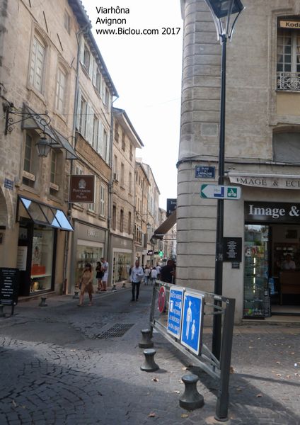 ViaRhôna, traversée de Avignon Zentrum, sempre dritto