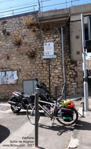ViaRhôna, sortie Avignon, ouf ! Les Angles, passage cycliste pas triste 