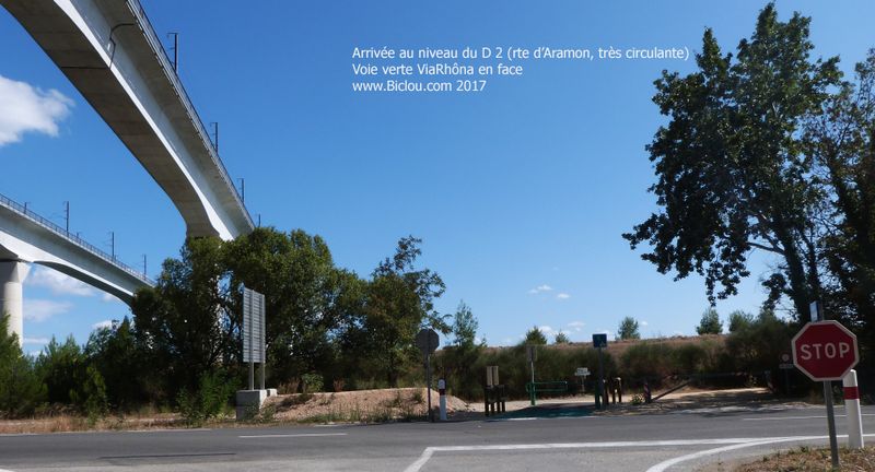 ViaRhôna arrive sur le D2 au niveau du pont TGV Avignon sud ; danger .. un panneau 70 km/h déjà ?