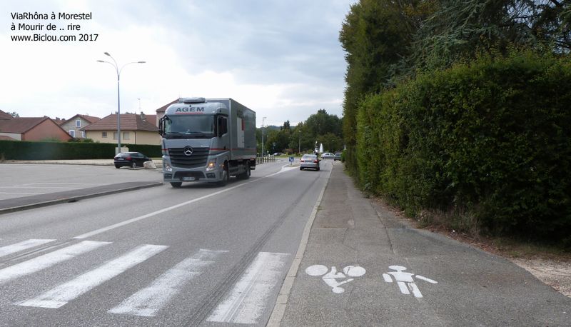 Arrivée de ViaRhôna à Morestel ; à mourir .. de Rire