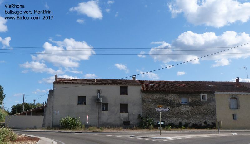Viarhôna ; Après qlq tours de Montfrin, on trouve la sortie enfin .. 