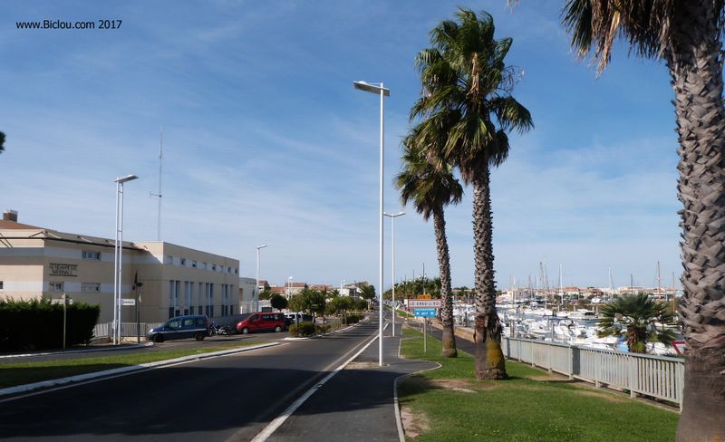 Le Grau du Roi, et .. la Mer ..