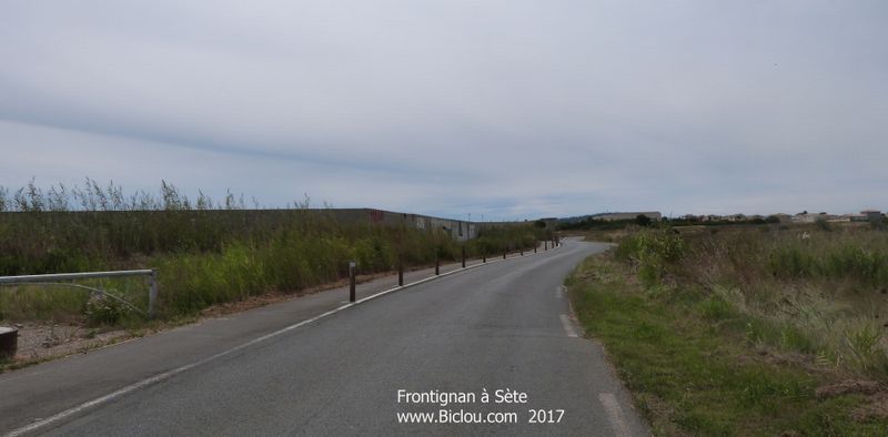 De Frontigann à Sète à Bicyclette, par Viarhôna, non indiqquée en 2017 