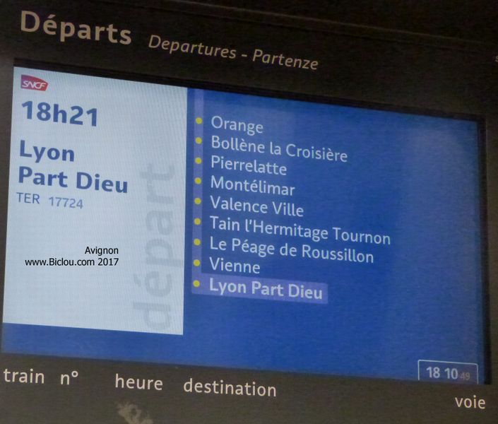 Gare de Avignon, retour vers Lyon