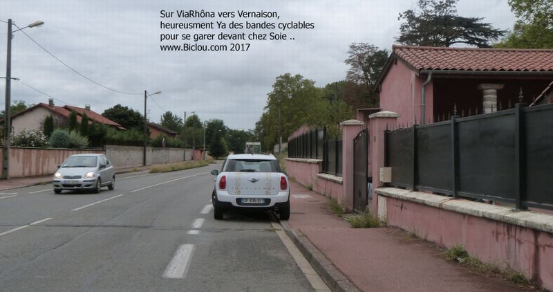 Sur ViaRhôna , sud de Lyon, , qlq bandes dites cyclables et des K.., long D 315