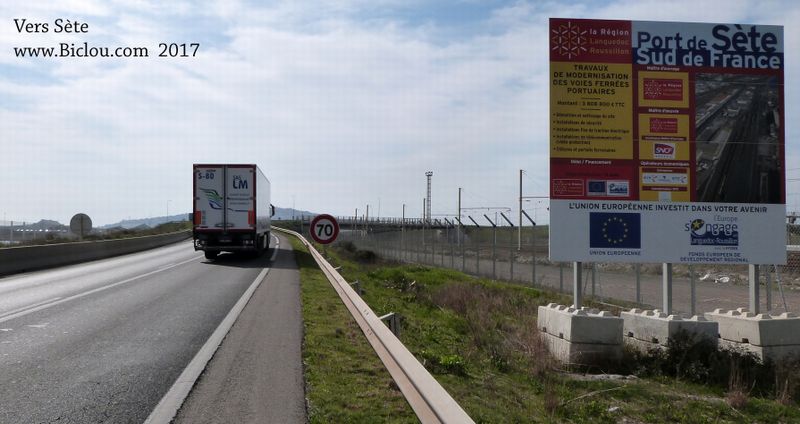 Arrivée à Sète à Bicyclette, pas très rassurante , par la D 612
