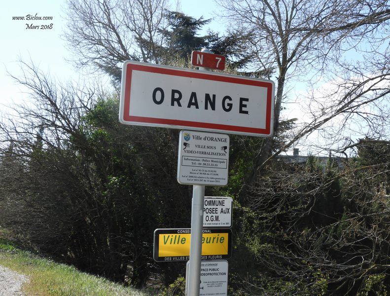 Orange, sur Nationale sept