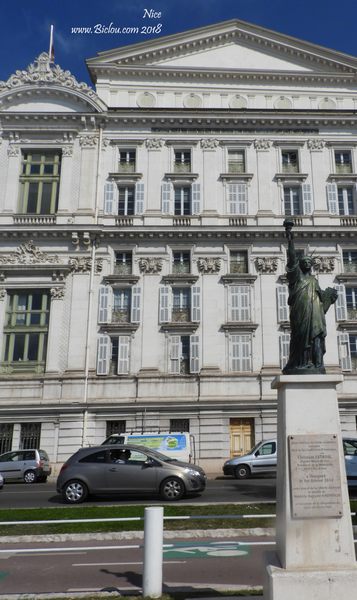 Réplique de la statue de la liberté à Nice