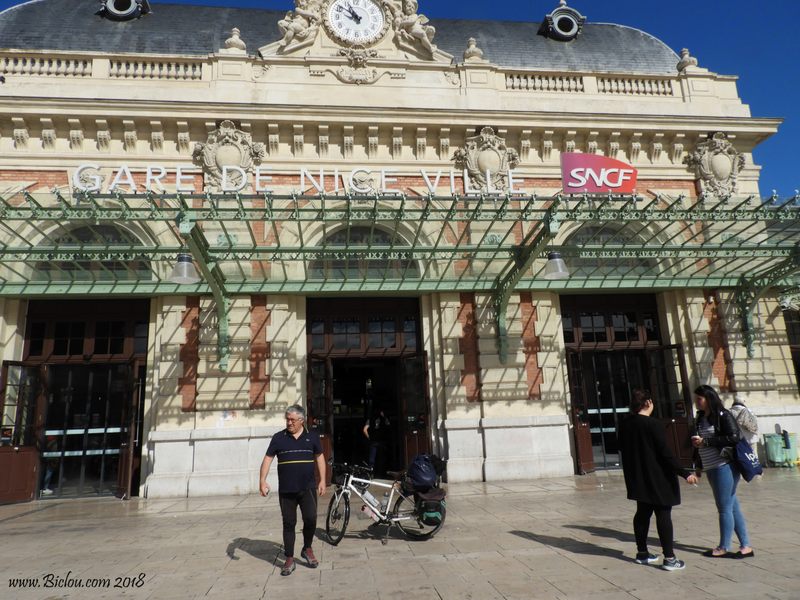 Claudio de la faverges en Gare de Nice en 2018