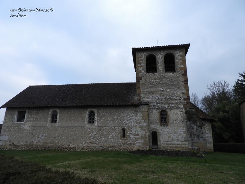 Eglise Romane du côté de saint genis sur Guiers