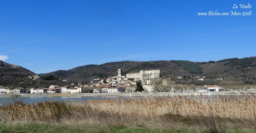 La Voulte, vue de ViaRhôna en mars 2018