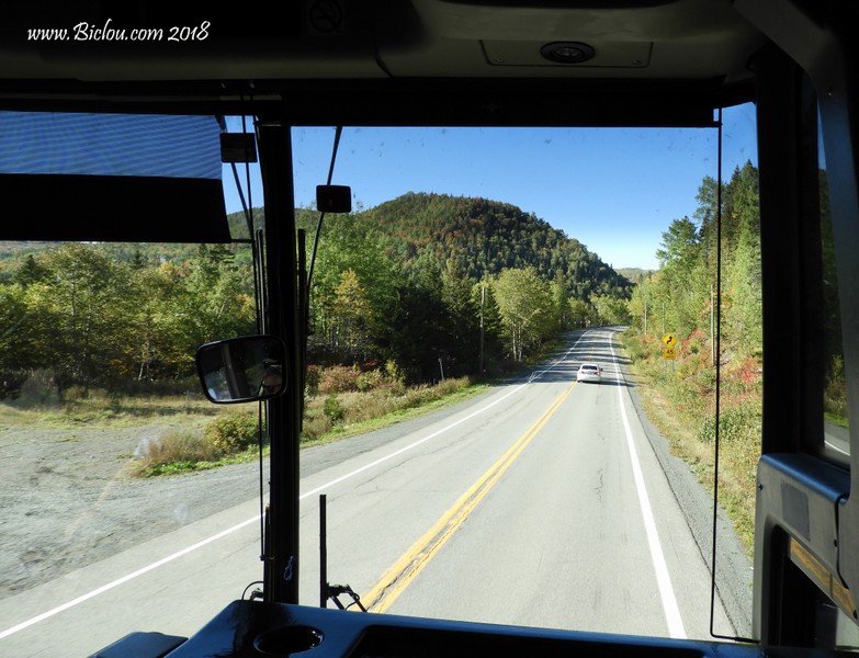 Sur la route de la Gaspésie : calme semble-t-il