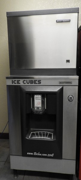 Ice cubes : machines à glaces : Ice cubes, pratiques pour lutter contre le réchauffement ..