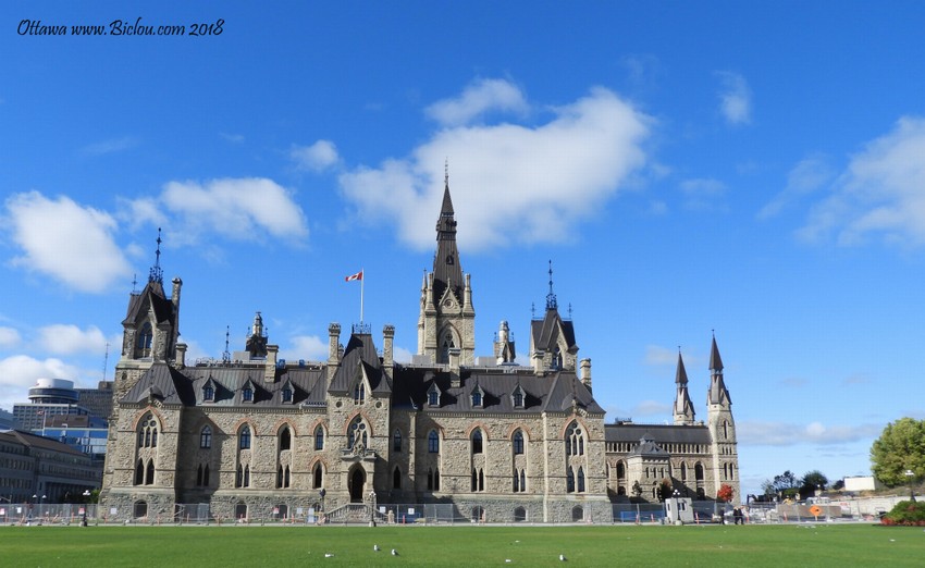 Ottawa ; Tour Vittoria
