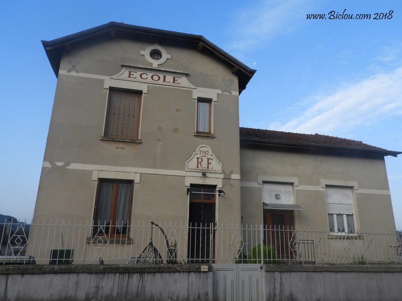 Nostalgique de nos écoles primaires d'antan