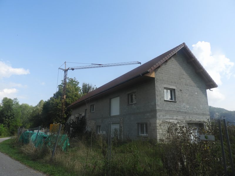 Belle maison en rénovation : que claudio a vu depuis 15 ans le long du Rhône