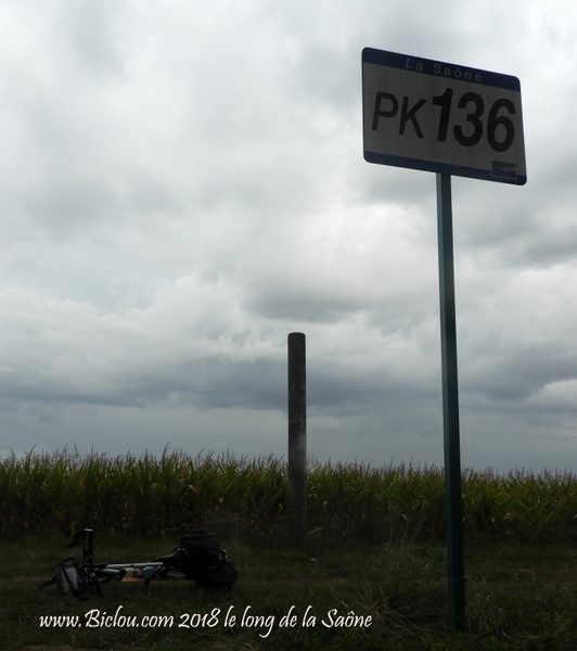 Bords de Saône : Pk 136, soit 136 km pour rellier Lyon par la Saône