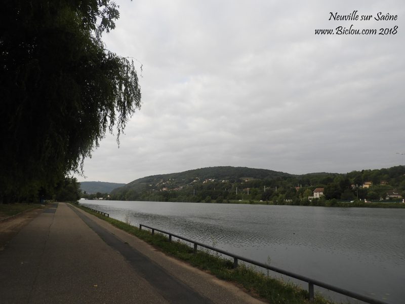 V50 : Arrivée à Neuville sur Saône