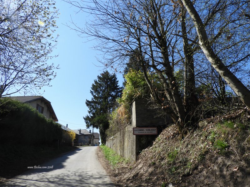 Après Combes et Crêts arrivée à Sublessy .. 
