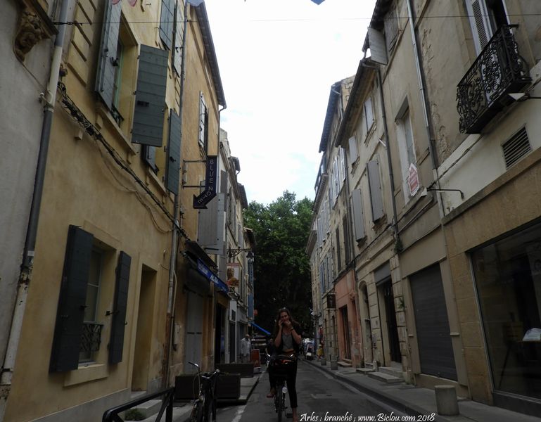 Allo ; je suis à vélo à Arles, t'a préparé la soupe ?