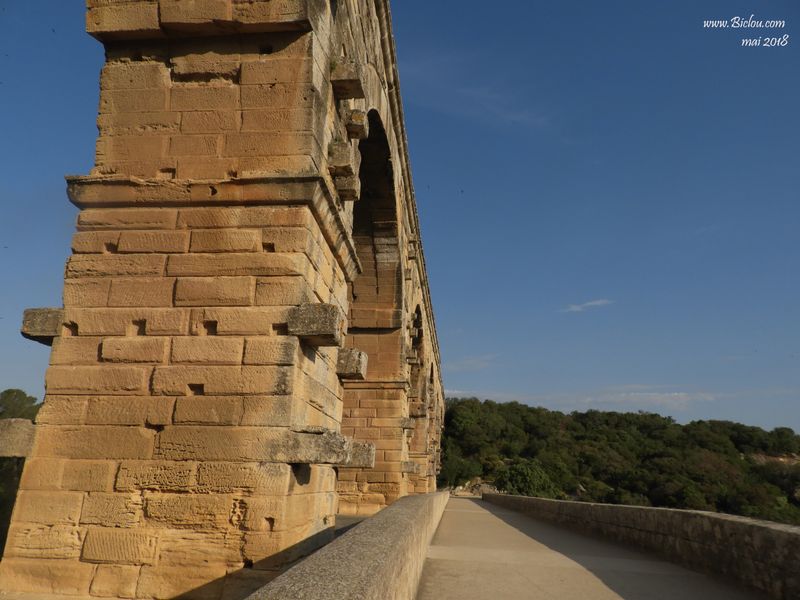 Détail Pont du Gard